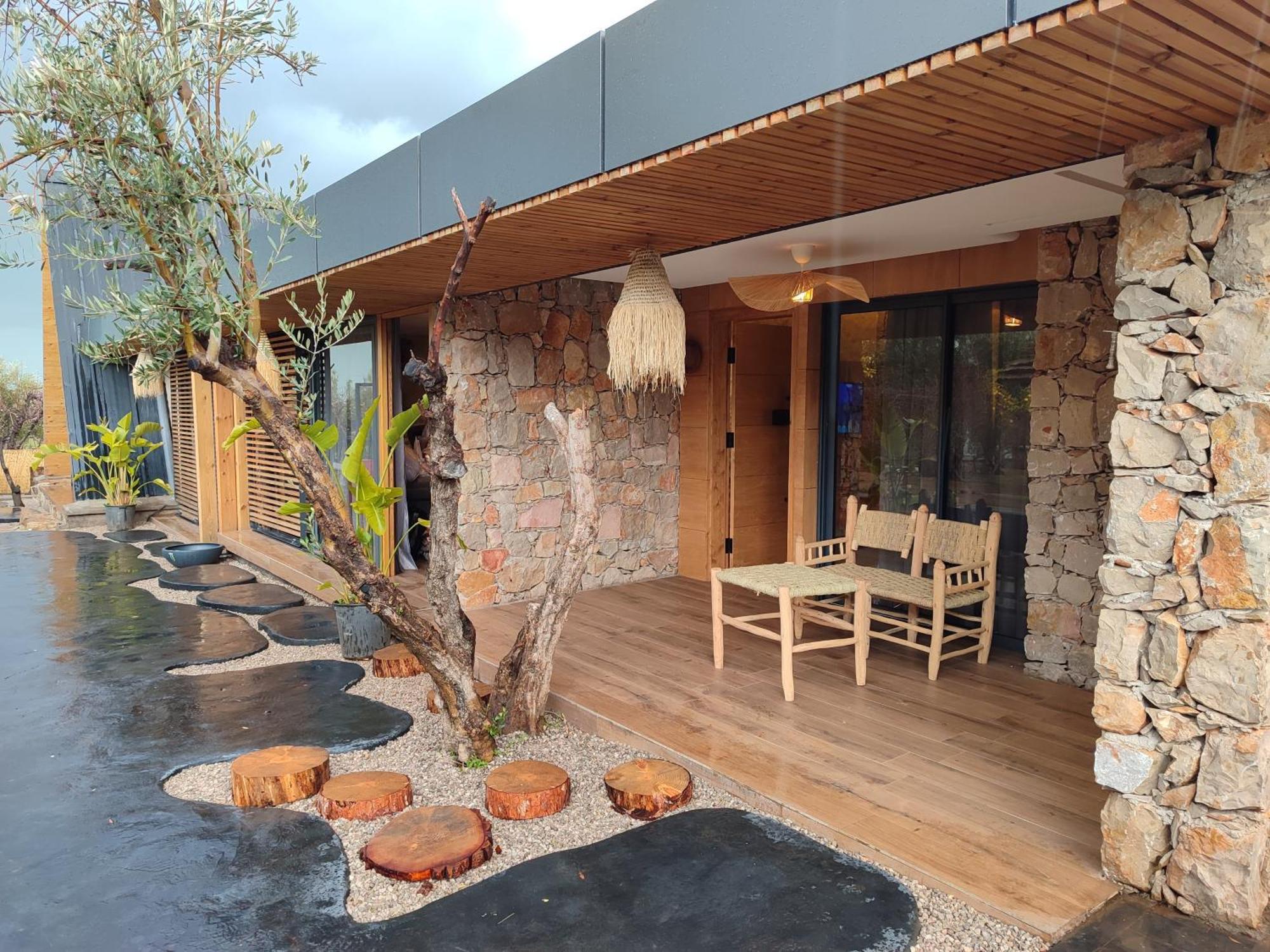 Riad Bella Montana Ain Cheggag Luaran gambar